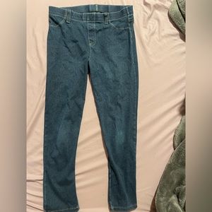 Children’s jegging’s (Leggings that are made to look like jeans)